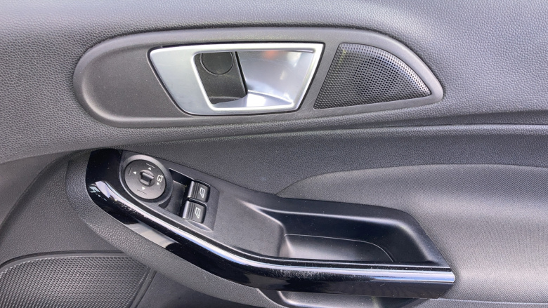 Ford Fiesta 1.0 EcoBoost Titanium 5dr Petrol Hatchback